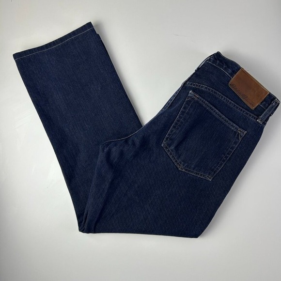 Eddie‎ Bauer Mens Jeans Relaxed Straight Dark Wash Denim Pants Size 34x27 - Picture 1 of 15